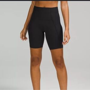 Lululemon Ribbed Contoured high rise bike shorts
